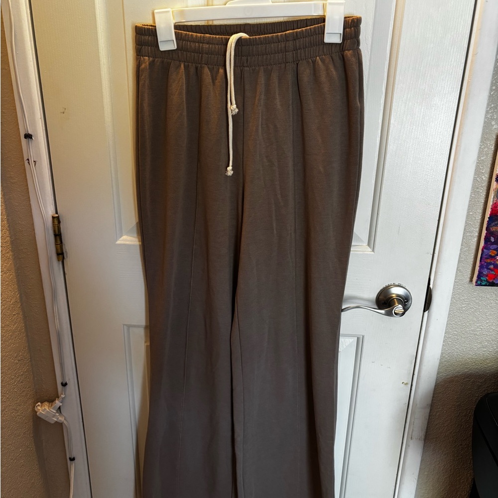 Source Unknown Tan Track Pants Relaxed Fit